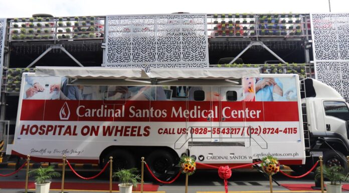 Cardinal Santos takes part in this year’s UPCAT through Hospital on Wheels